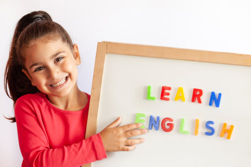 Con Tutor Around trovi anche le lezioni di inglese per bambini così da permettere loro di imparare l’inglese velocemente.